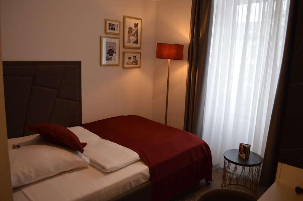Star-Apart Hansa Hotel Wiesbaden Phòng bức ảnh