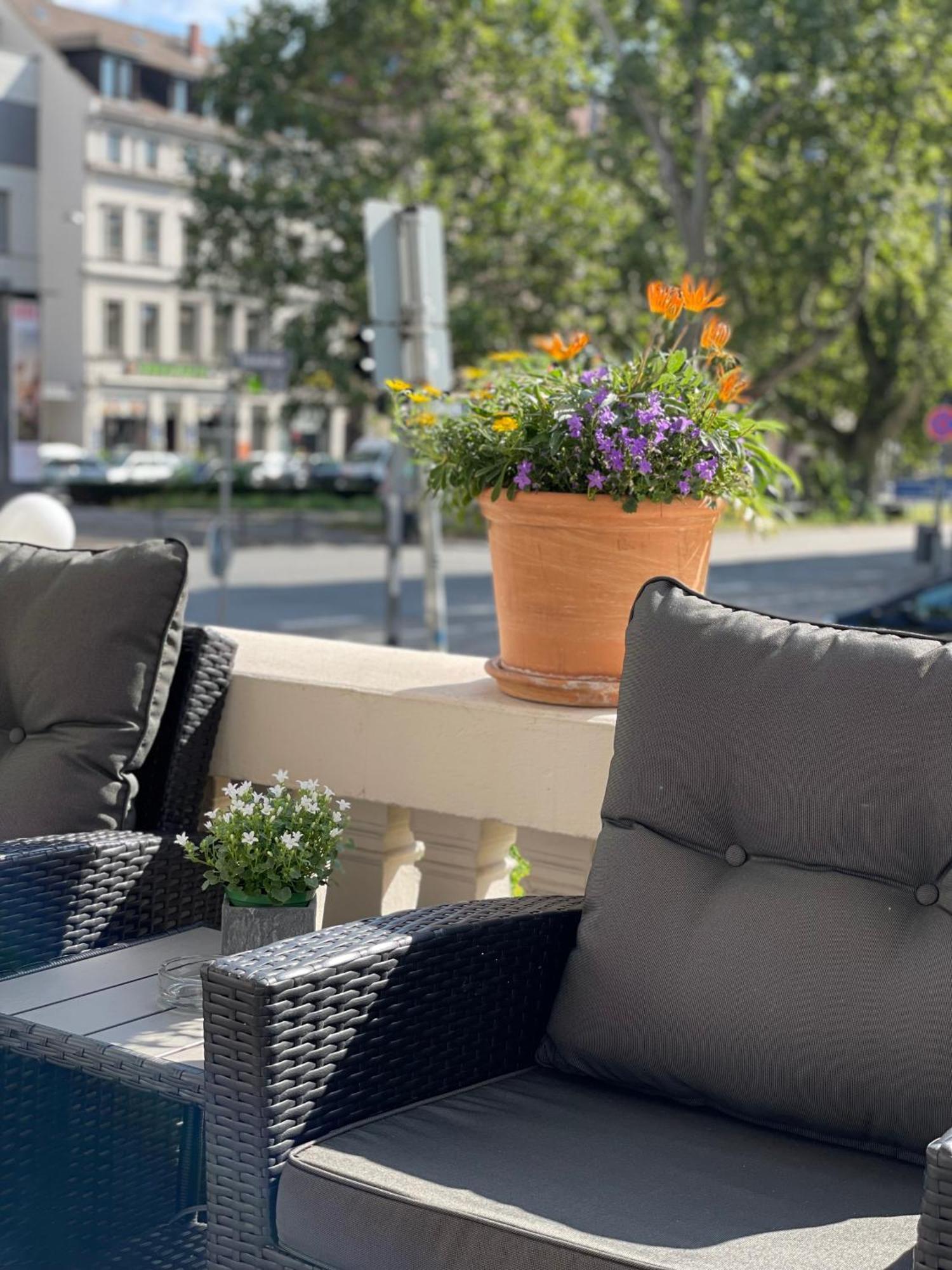Star-Apart Hansa Hotel Wiesbaden Ngoại thất bức ảnh